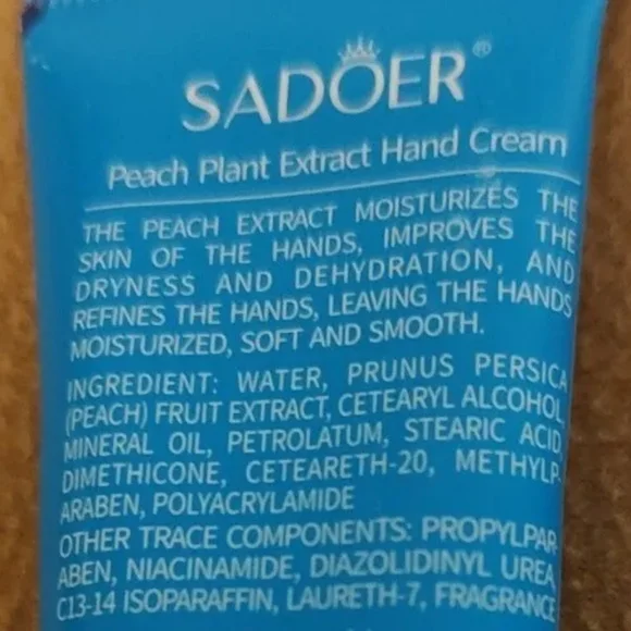 New Sadoer Peach & Plant Extract Hand Cream 30 g Nourish Hydrate Refine Smooth - Picture 4 of 7